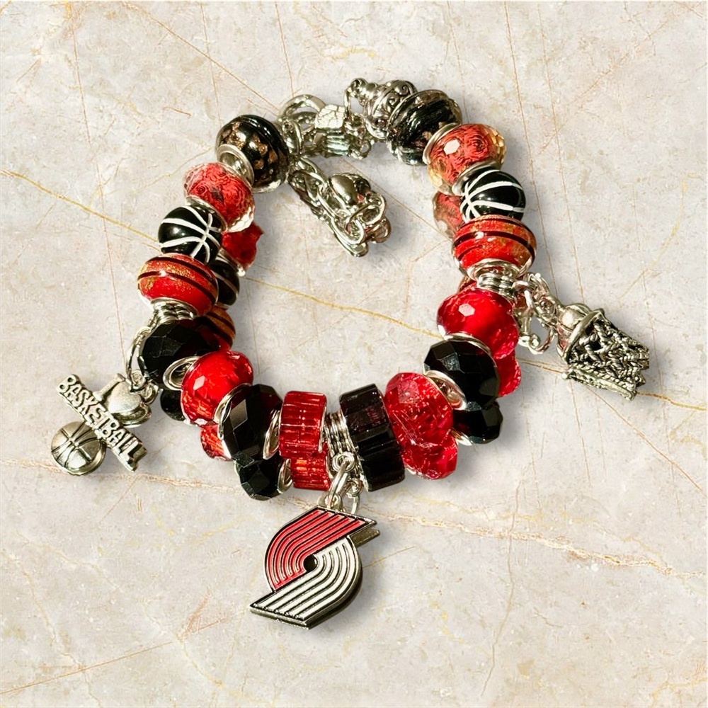 Portland Trailblazers Beaded Charm Bracelet NBA